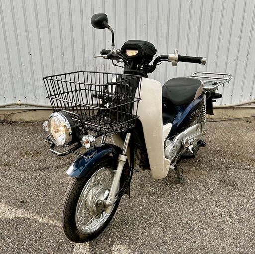 カブAA04エンジン。ジャンク ？ スーパーカブプロ 50 AA04 エンジン