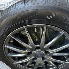 22-23シーズン215/60R16 ヨコハマタイヤ　アイスガード7スタッドレスタイヤ