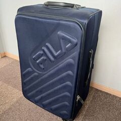 FILA　スーツケースになります！！
