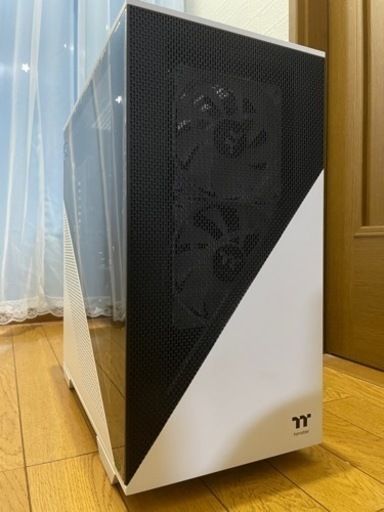 自作ゲーミングPC RYZEN5 5600G 16GB REDEON VII
