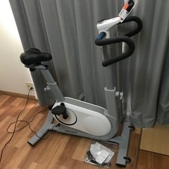 AI フィットネスバイク　Zwift Rouvy等と連携可