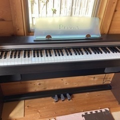 カシオ電子ピアノ　2006年製