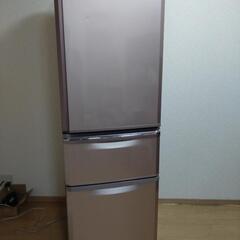 【受け渡し完了】2011年製　冷蔵庫　370L