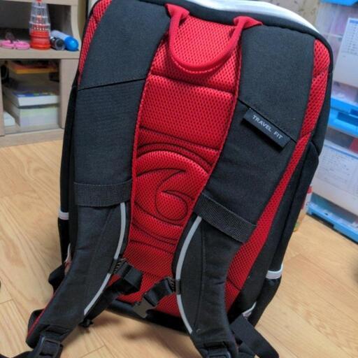 シックスパック フィットネス リュック 食料保存容器