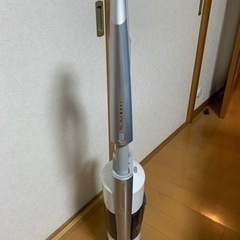 【無料、中古】掃除機(2009年製　コード式)