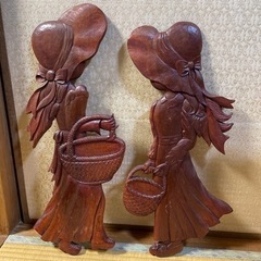 インテリア雑貨　木彫り　少女　置物　2個セット