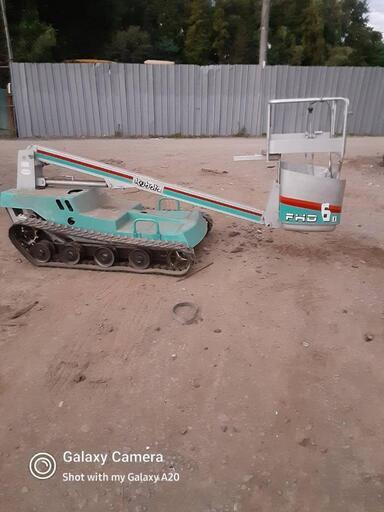 クボタ　高所作業車　いくらなら買いますか？