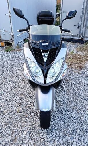優れたエンジン。  SYM。  RV125i。  2020年モデル。 燃料噴射システム。 水冷。 エンジンオイルは新品です。 ◆安い価格で安心して乗れる良いバイクを提供しています。