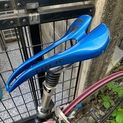 trek トレック　ロードバイク　ギア付き　無音の警告　でんぱ組.inc