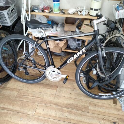 [受渡し完了しました] GIANT エスケープR3 24段ギヤ  Sサイズ ブラックトーン整備済