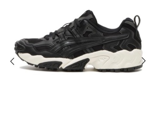 asicsスニーカー25.5㎝