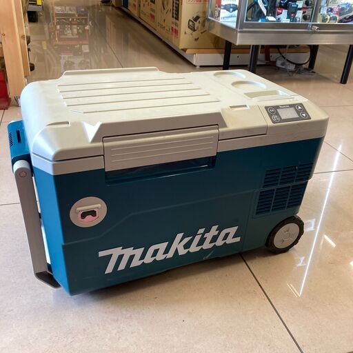【中古】【動作OK】【店頭引取限定】makita マキタ 充電式冷温庫 CW180D 44,000円（税込）