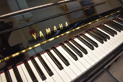 ヤマハ中古アップライトピアノ　U10BL（1987年製造）