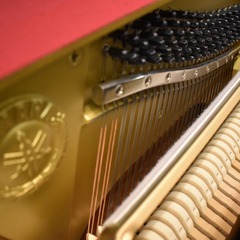 ヤマハ中古アップライトピアノ　U10BL（1987年製造）