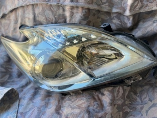 30プリウス 前期 ヘッドライト プリウス30前期 後期ヘッドライト