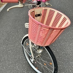 【中古】22インチ自転車、サーモンピンク