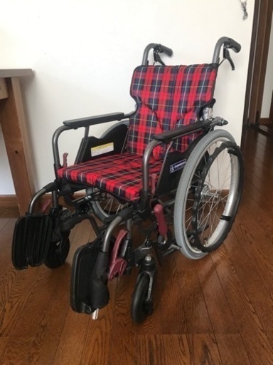 自走式車椅子　カワムラサイクル KMD-B20 KAWAMURA