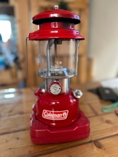 Colemanの赤いワンマントルランタン