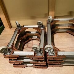 571　コンテナ台車　台車　自在　8台セット