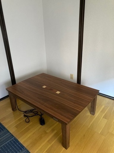 コタツ　しっかり天然木　不具合なし