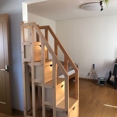 【購入者決定済】階段収納   猫タワー 部屋間仕切り 木製 ナチュラル