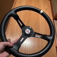 momo ステアリング ディープコーン