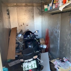 プレハブ冷蔵庫、バイク車庫