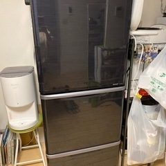 シャープ　冷蔵庫　黒　両開き