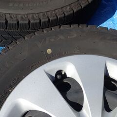 【商談中】2021年製ブリジストンブリザックVRX3(スタッドレスタイヤとホイール)