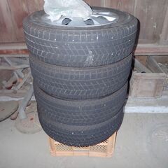 【商談中】2021年製ブリジストンブリザックVRX3(スタッドレスタイヤとホイール)
