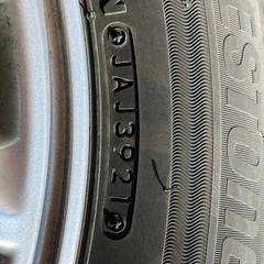 【値下げしました】スタッドレスタイヤ　ブリヂストンVRX3  195/65 15インチ