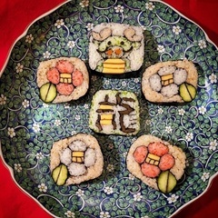 来年の干支の飾り巻き寿司