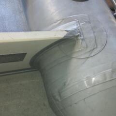 アキレスインフレータブルボート　底面がFRPでできています