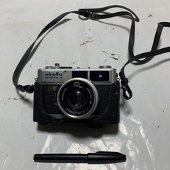 昭和レトロ　ミノルタ　HI-MATIC E フィルム　カメラ