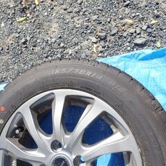 2022年製 ヴイッツにて使用スタッドレスとアルミホイール