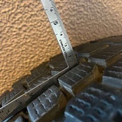 ハイエース　ヨコハマスタッドレス　キラーフォースアルミホイール