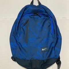 NIKE 小さめバッグ