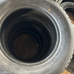 195/65/15 スタッドレスタイヤ、ほぼ新品状態、交換工賃コミコミ、アマントレーディング株式会社