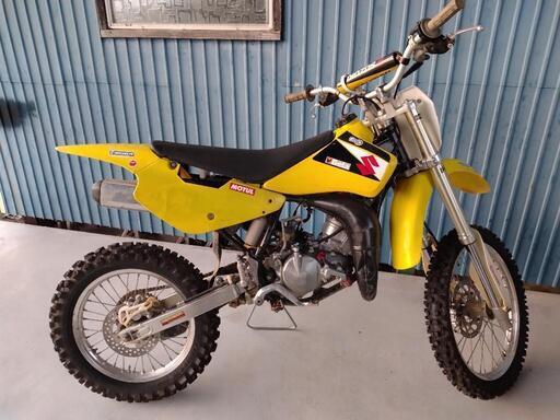 一発始動　スズキ　RM85L　モトクロス　2スト　山遊びなどに