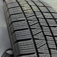 トヨタルーミー純正15インチアルミホイール付きスタッドレスタイヤ