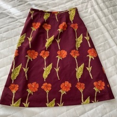 【64】レトロ花柄スカート