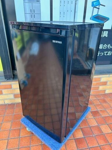 2022年製　アイリスオーヤマ　ノンフロン冷凍庫　IUSD-6B-B■60L