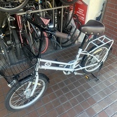 ☆美品☆20インチ 外装6段変速 ledオートライト カゴ キャリア付き