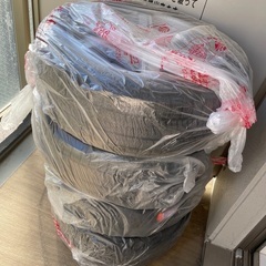 スタッドレスタイヤ　215/50R17 VRX2