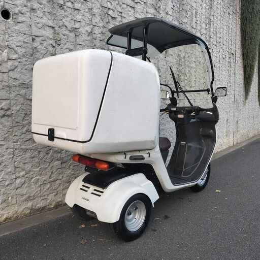 エンジン整備済み ジャイロ キャノピー FI 4スト車体 TA03 111番台 エンジン整備済み ジャイロ キャノピー FI 4スト車体 TA03 111番台