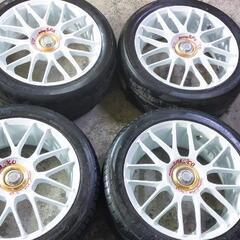 レーシングスパルコ　クリムソン　１７インチ　ホイール