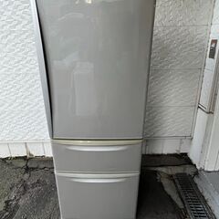 動作品　３ドア冷蔵庫　NR-C３２６M　簡易清掃済