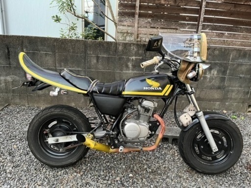HONDAエイプ50
