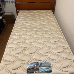 高級イタリアベッド2台Flou本日最終