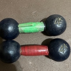 鉄アレイダンベル 4kg×2